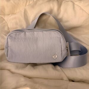 NWT lululemon belt bag